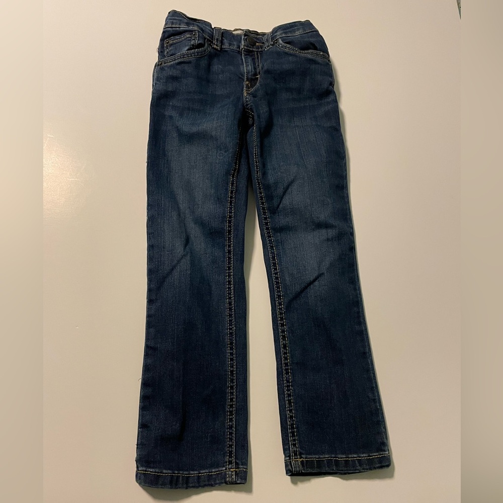 Levi’s size 6 reg - slim